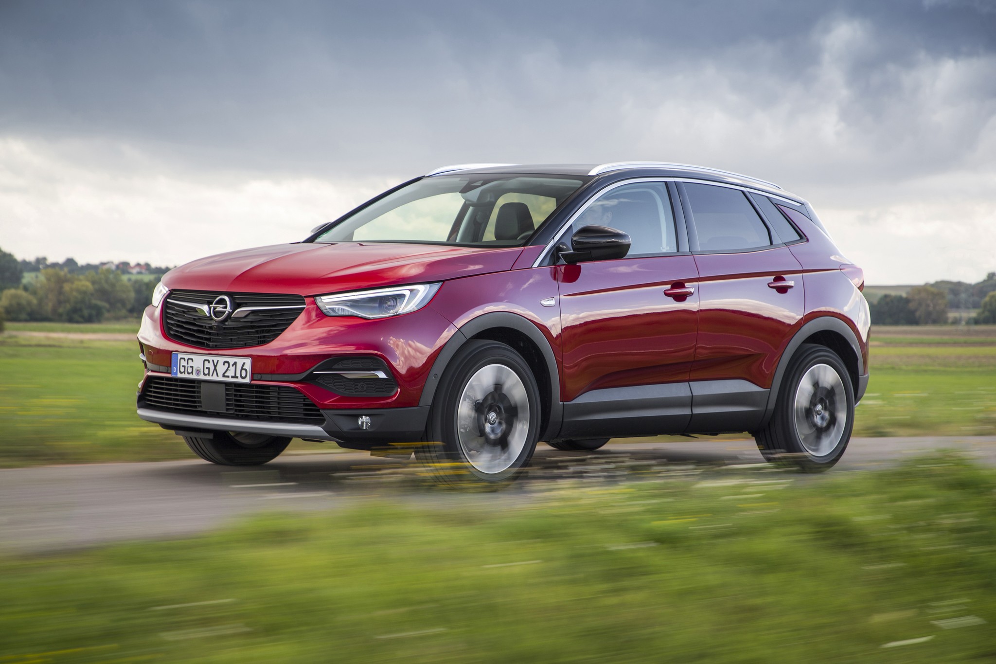 Opel Grandland X caratteristiche, dimensioni e prezzo